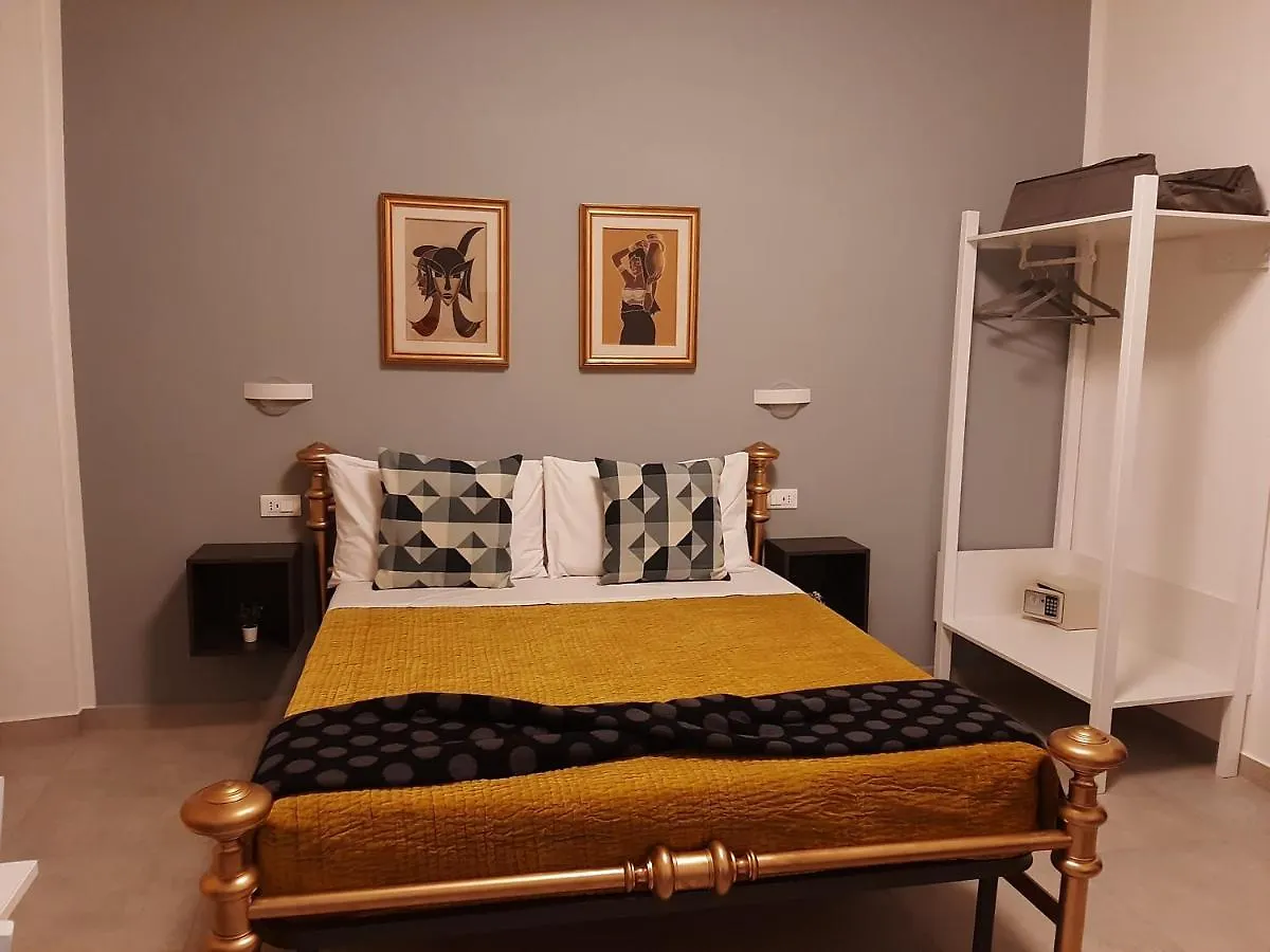 Justkey Hotel La Spezia Guest house